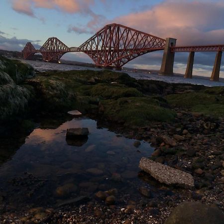 Rooms At Ravenous Beastie South Queensferry Exterior photo