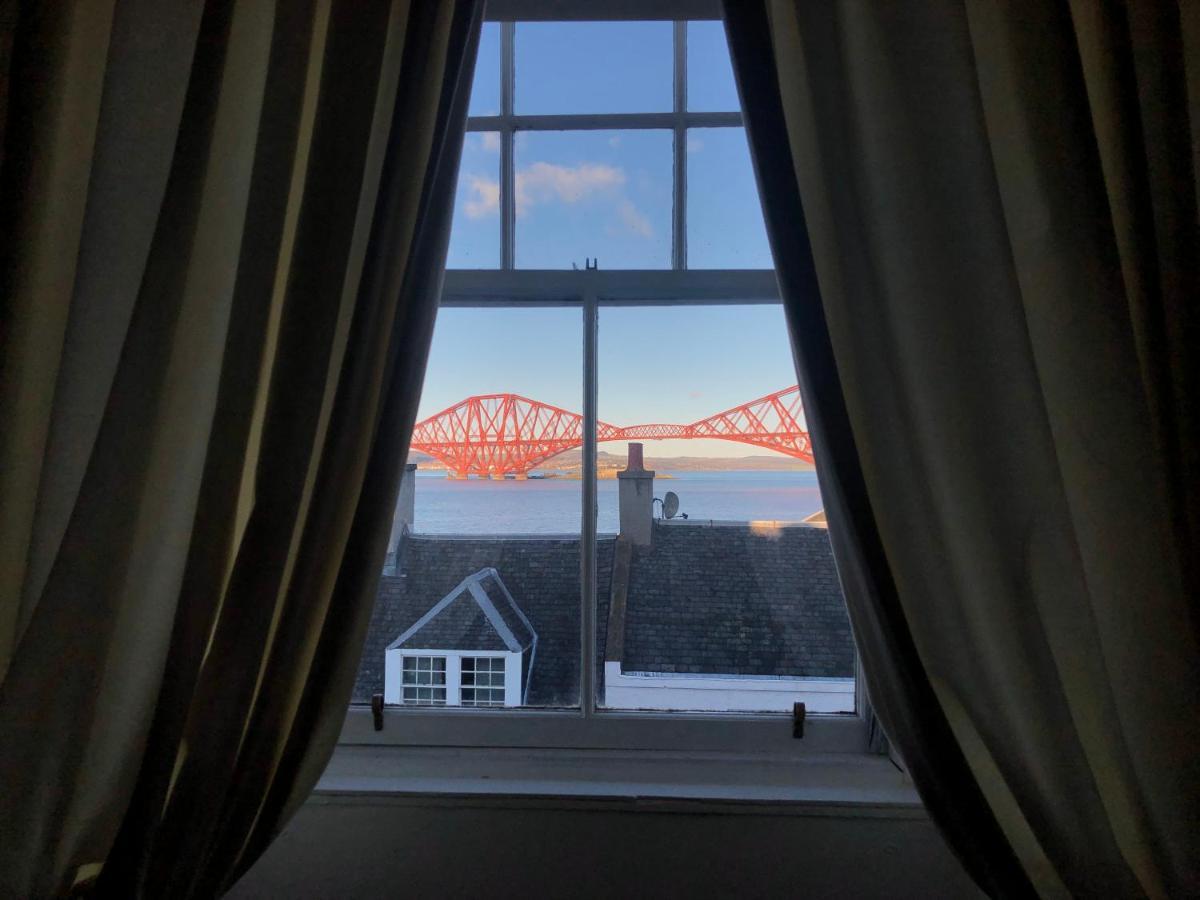 Rooms At Ravenous Beastie South Queensferry Exterior photo